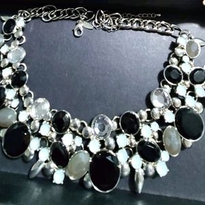 Fashion necklace
